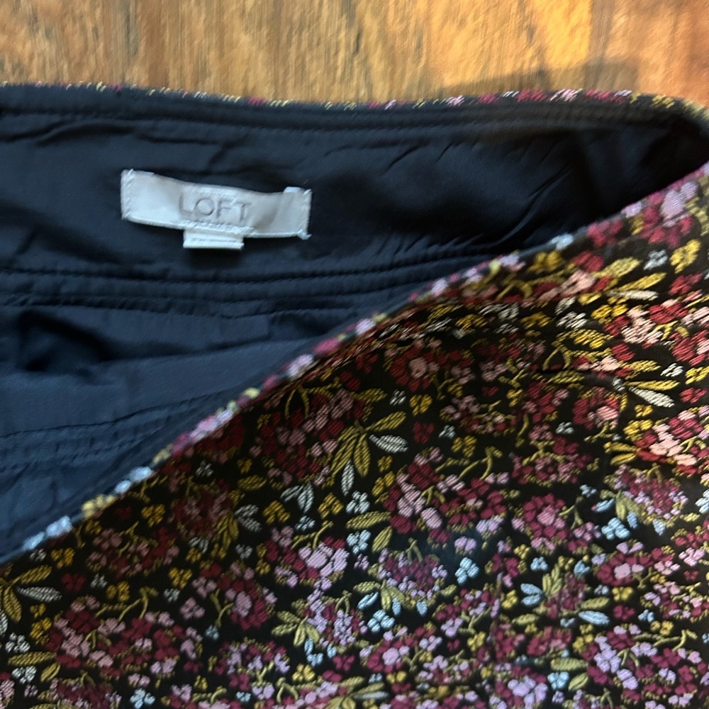 LOFT Floral Print Mini Skirt Women’s Size 6 Petite Business Casual Cockatil - Picture 8 of 8
